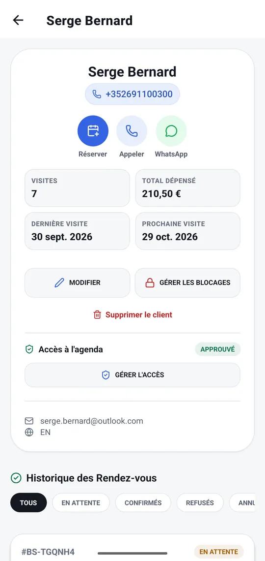 La fiche d'un client : visites, total dépensé, prochaine visite et accès à l'agenda.