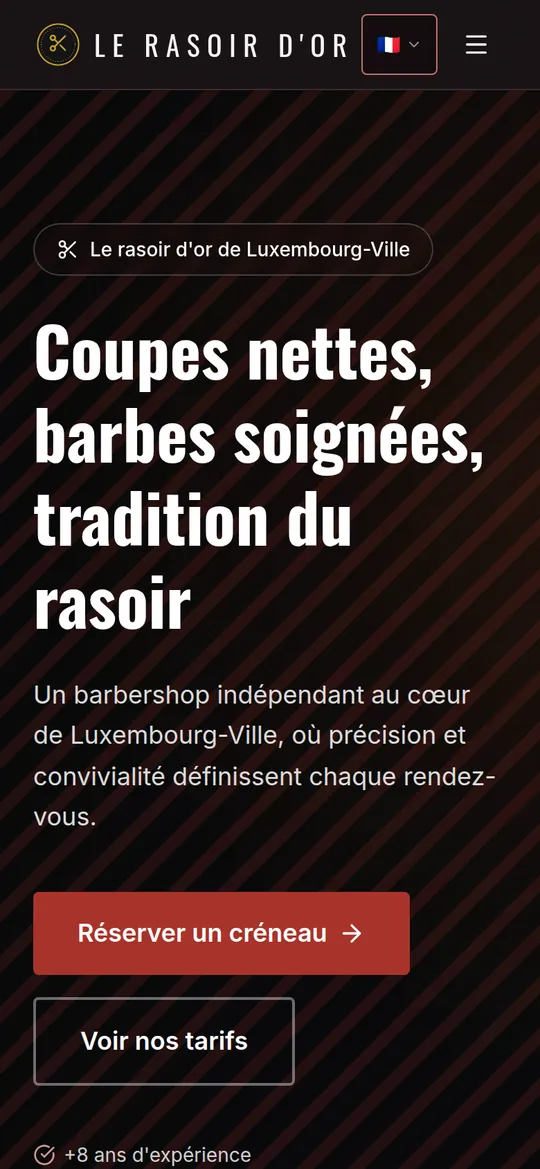 La même page d'accueil sur un téléphone.